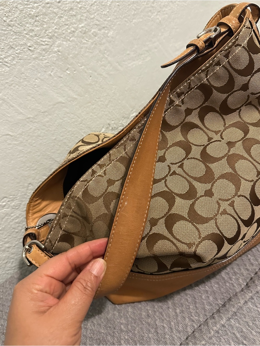 Coach Brown Signature Canvas Hobo with Tan Leather Trim - Picture 12 of 16